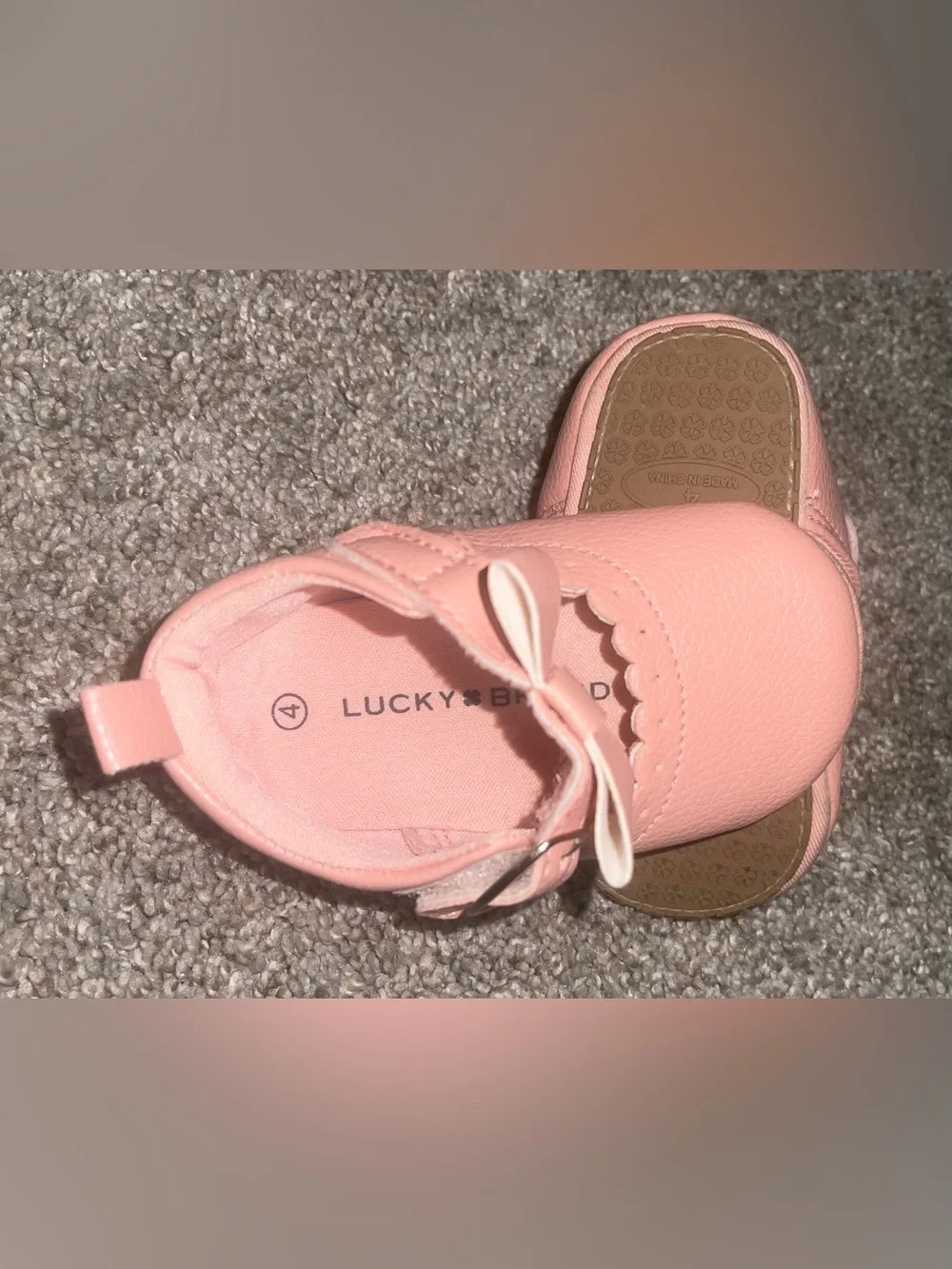 Lucky Brand blush Mary Jane crib shoe 4 bow soft
